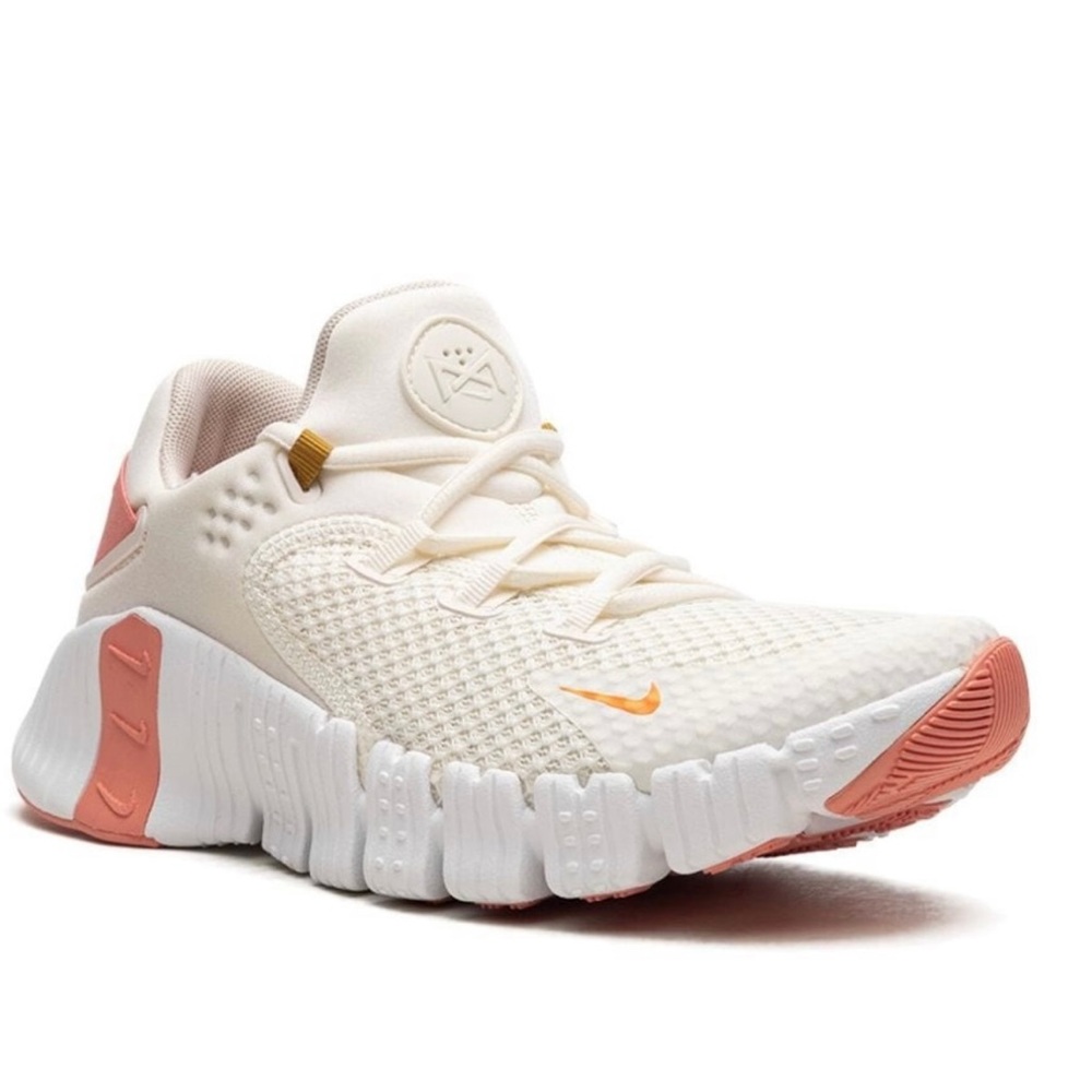 Nike Free Metcon 4 Beige/Orange size 8.5